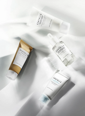 سنتيلا سكين 1004 مجموعة السفر للعناية بالبشرة لتوحيد اللون وتقليل البقع