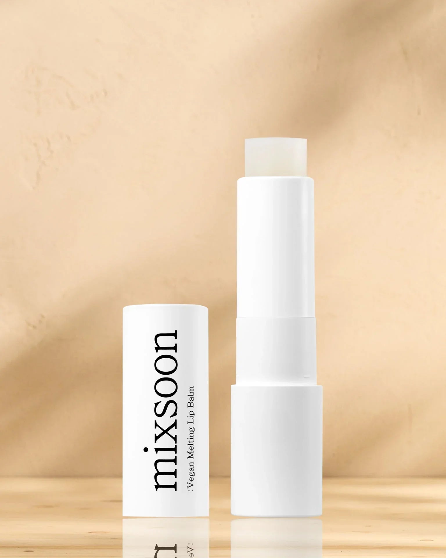 Mixsoon Vegan Moisturizing Lip Balm (20g) Clear