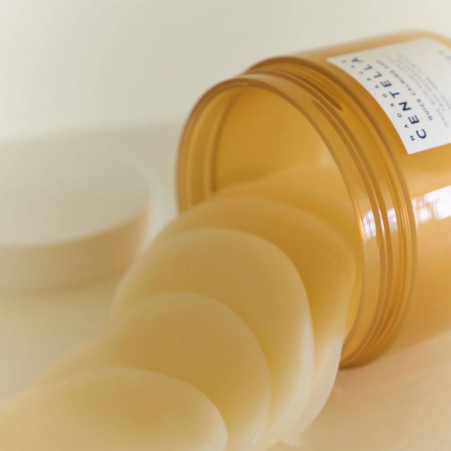 سنتيلا سكين 1004 مجموعة مسحات للتهدئة السريعة مع سيروم إعادة التعبئة